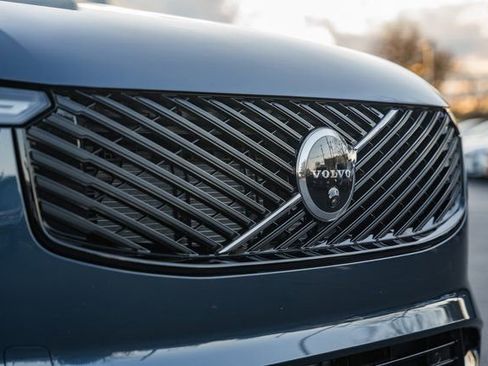 New 2026 Volvo XC90 B6 Ultra w/ Protection Package Premier image 11