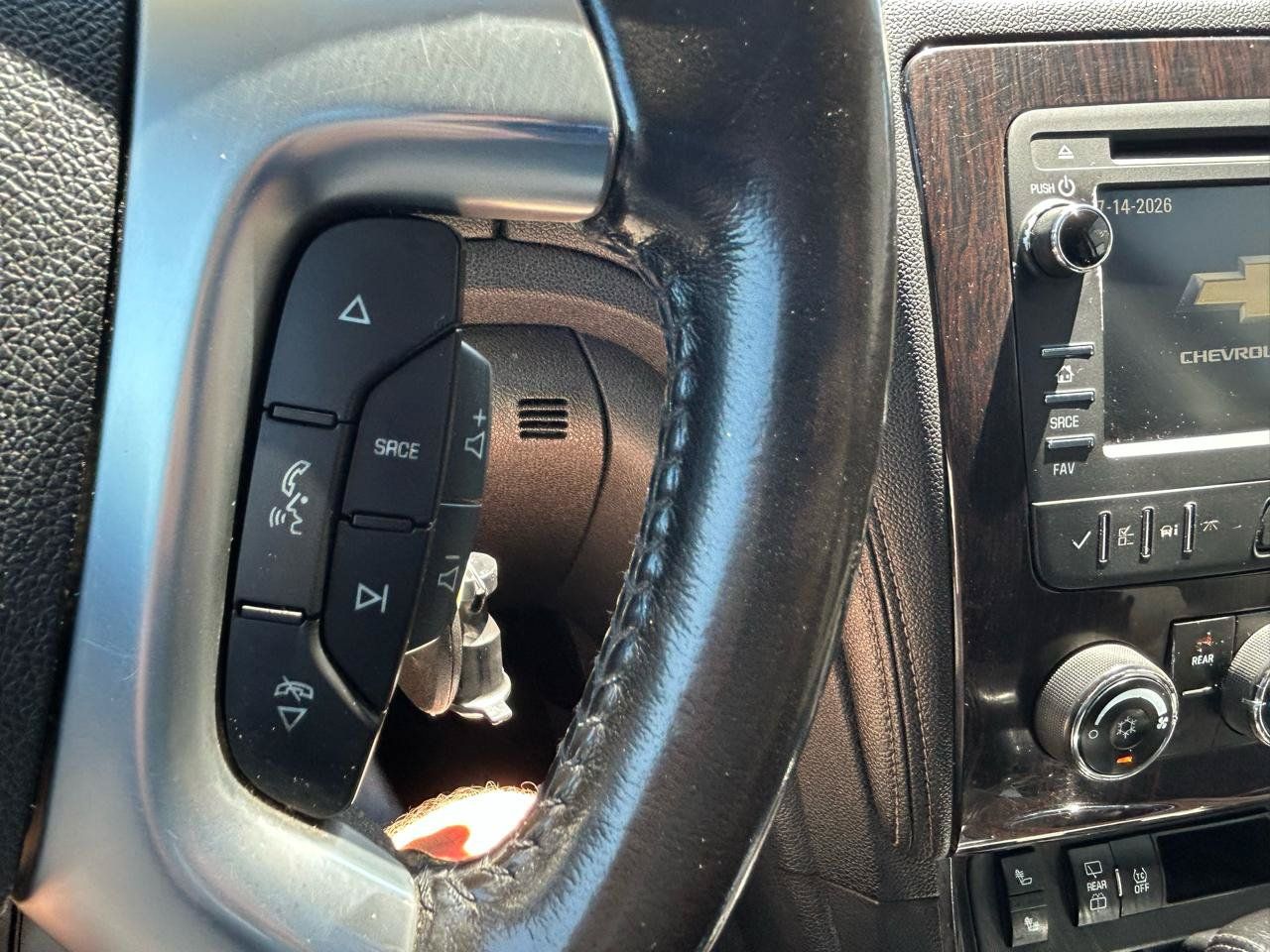 Used 2017 Chevrolet Traverse LT w/ Style and Technology Package FWD image 20