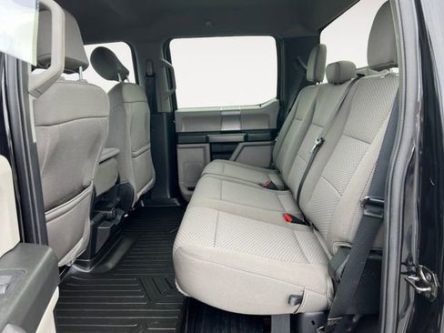 Used 2020 Ford F350 XLT w/ XLT Premium Package image 13