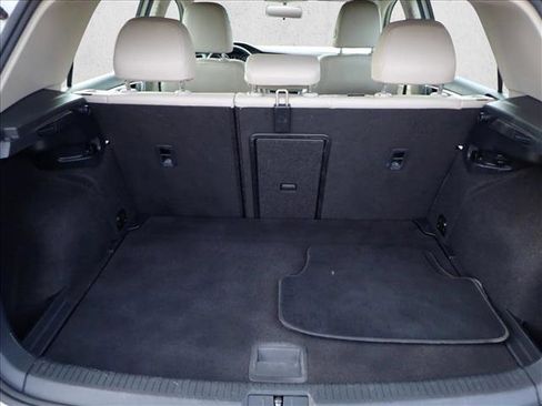 Used 2015 Volkswagen Golf TDI SEL image 8