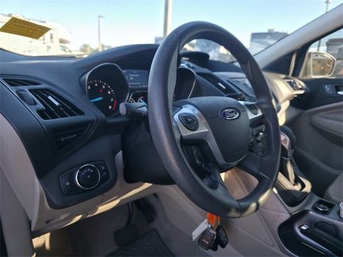Used 2014 Ford Escape SE image 11