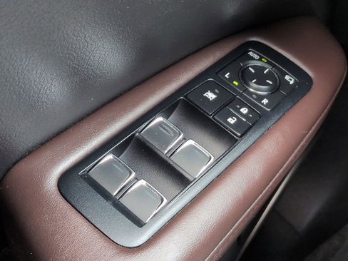 Used 2019 Lexus RX 350L AWD image 25