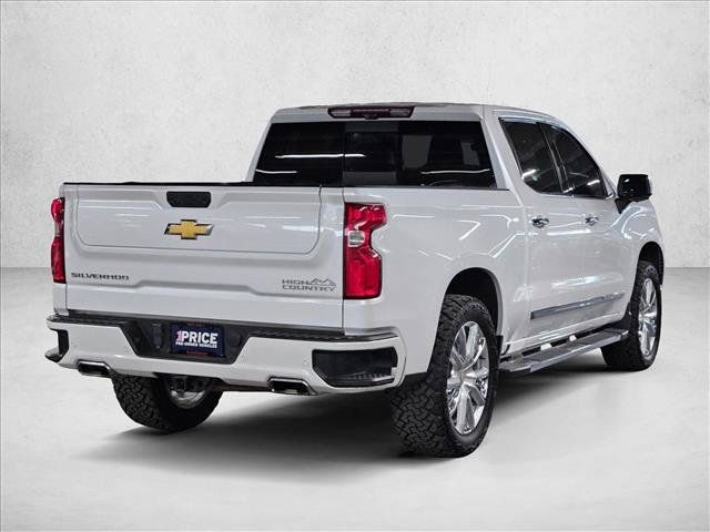Used 2024 Chevrolet Silverado 1500 High Country w/ High Country Premium Package AWD/4WD image 5