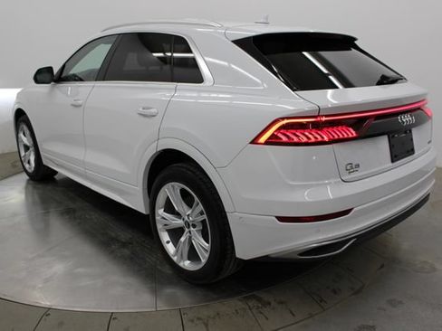 Used 2022 Audi Q8 Premium Plus w/ Premium Plus Package AWD/4WD image 43