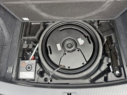 Used 2023 Audi Q5 2.0T Premium Plus image 35