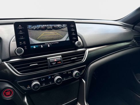 Used 2022 Honda Accord Sport image 22