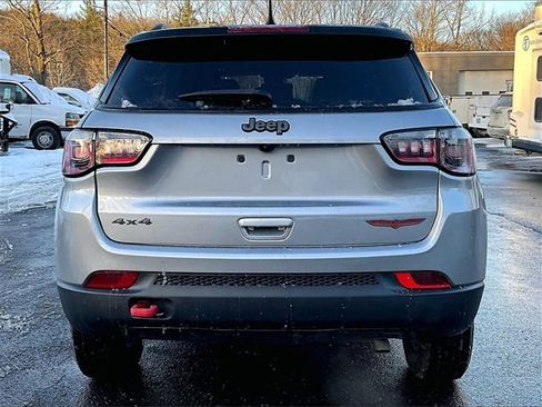 Used 2022 Jeep Compass Trailhawk w/ Sun and Sound Group image 5