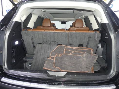 Used 2020 Subaru Ascent Touring w/ Popular Package #2A AWD/4WD image 9