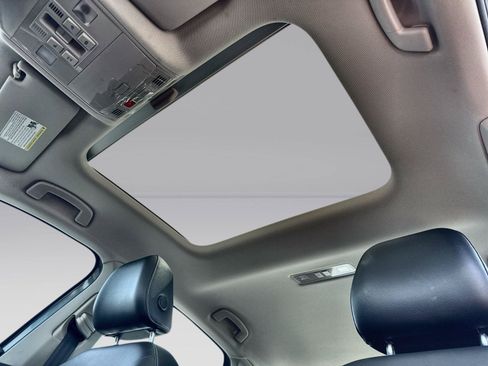 Used 2022 Volkswagen Jetta SE FWD image 22