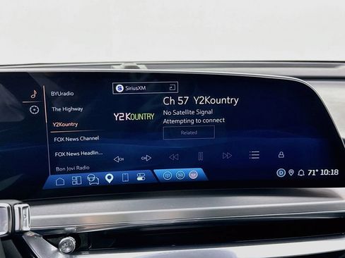 Used 2024 Cadillac Lyriq Luxury AWD/4WD image 15