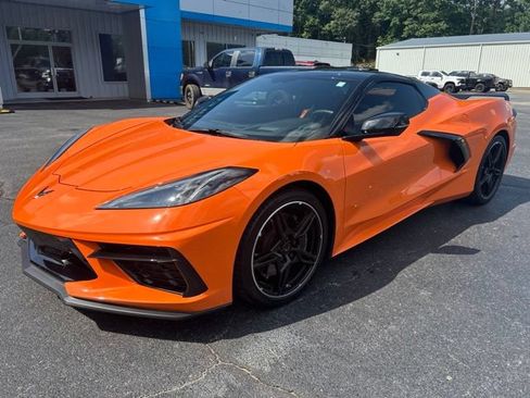 Used 2023 Chevrolet Corvette Stingray Preferred Conv w/ Z51 Performance Package RWD image 8