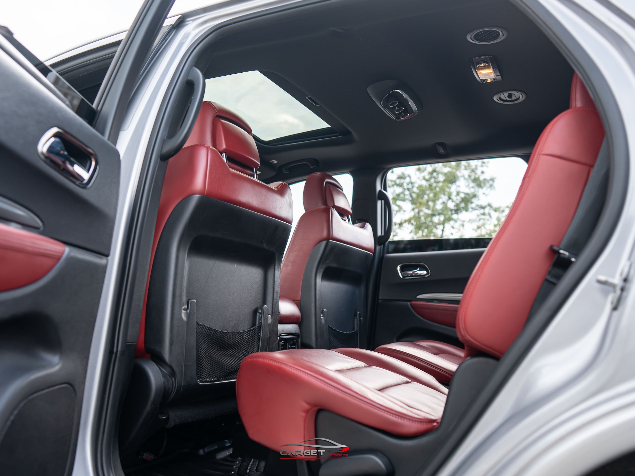 Used 2018 Dodge Durango R/T w/ Technology Group AWD/4WD image 20