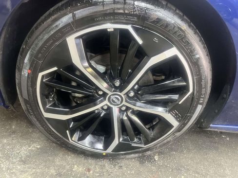 Used 2024 Nissan Altima 2.5 SR image 10