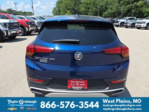 Used 2023 Buick Encore GX Preferred w/ Cold Weather Comfort Package AWD/4WD image 7