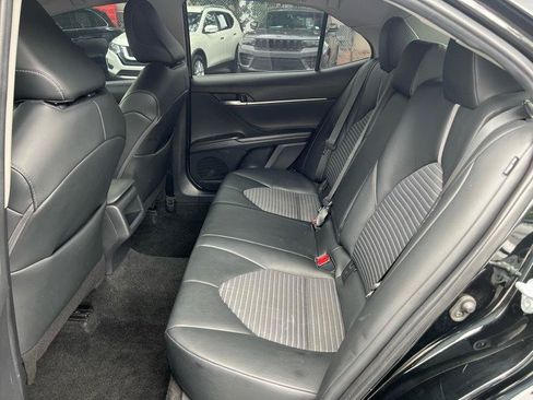 Used 2023 Toyota Camry SE FWD image 8