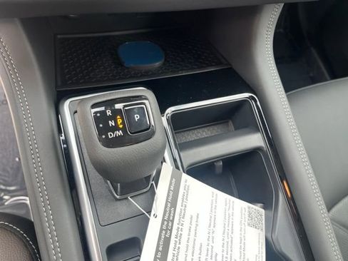 New 2026 Nissan Pathfinder Platinum image 27