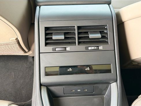 Used 2025 Porsche Panamera 4 image 20