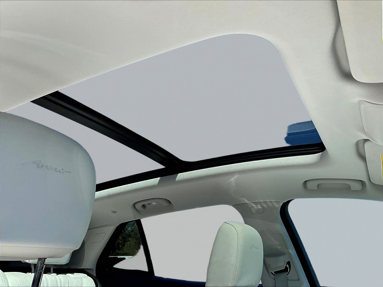 New 2026 Buick Envision Avenir AWD/4WD image 13