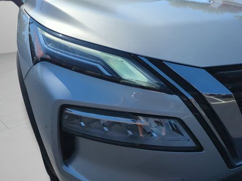 Certified 2022 Nissan Rogue Platinum w/ Head-Up Display Package FWD image 46