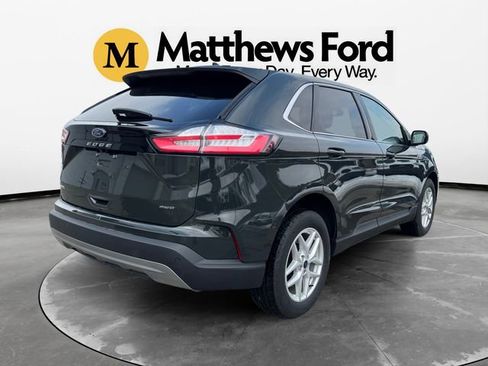 Used 2022 Ford Edge SEL w/ Convenience Package image 5