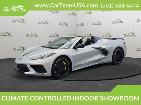 Used 2021 Chevrolet Corvette Stingray Premium Conv w/ Z51 Performance Package image 1
