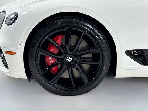 Used 2020 Bentley Continental GT AWD/4WD image 35