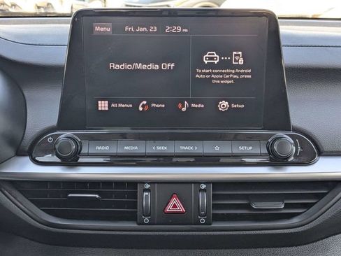 Used 2023 Kia Forte LXS image 12