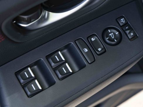 Used 2026 Honda Pilot Black Edition image 38