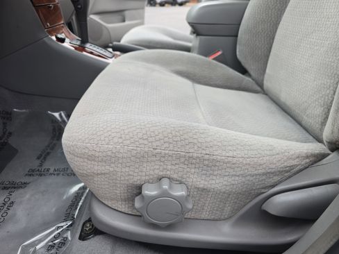 Used 2003 Toyota Corolla LE image 28