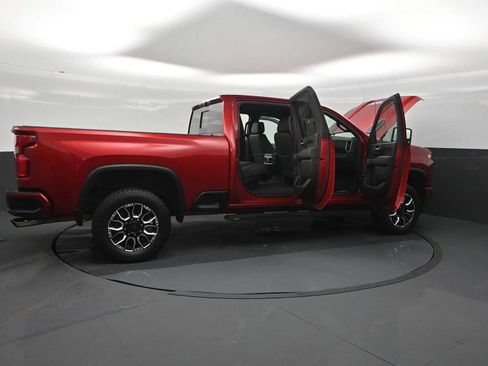 Used 2023 Chevrolet Silverado 2500 High Country AWD/4WD image 28