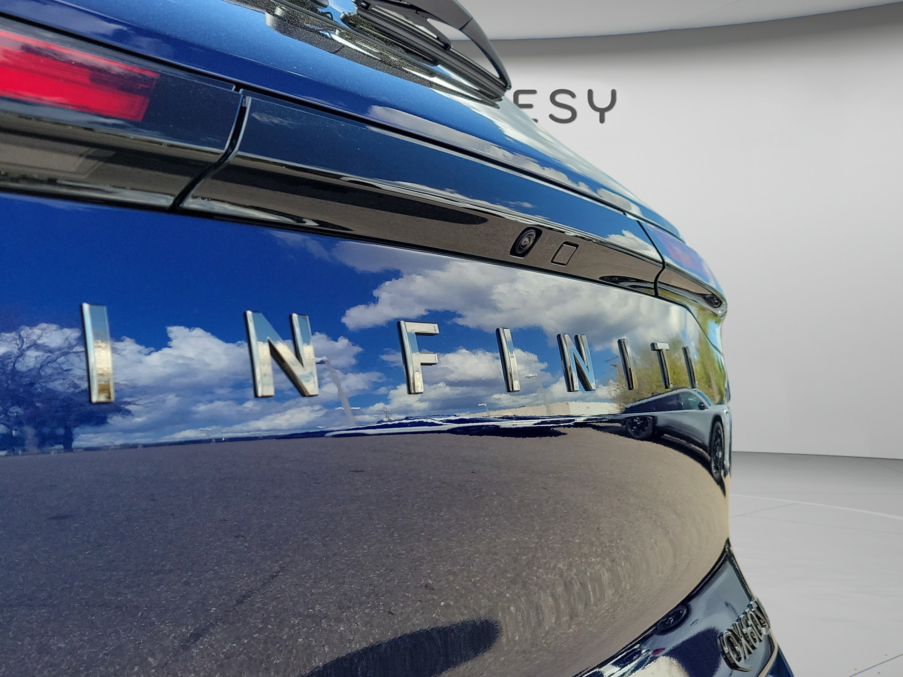 New 2026 INFINITI QX60 Sport w/ Dark Cargo Package AWD/4WD image 25