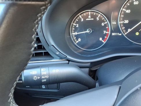 Used 2024 MAZDA MAZDA3 s image 27