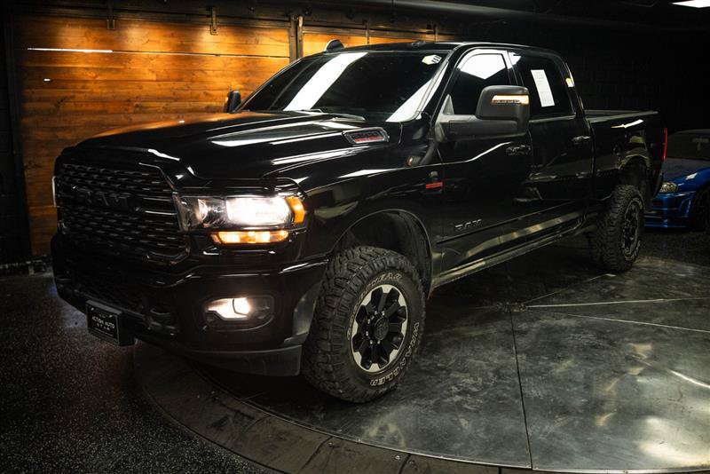 Used 2024 RAM 2500 Big Horn w/ Night Edition AWD/4WD image 2