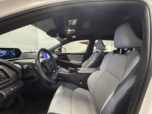 Used 2023 Subaru Solterra AWD image 13