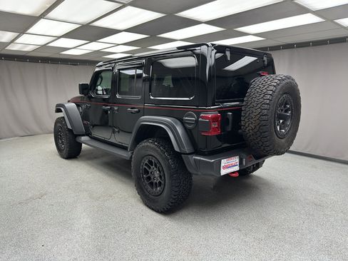 Used 2021 Jeep Wrangler Unlimited Rubicon w/ Xtreme Recon 35" Tire Package AWD/4WD image 2