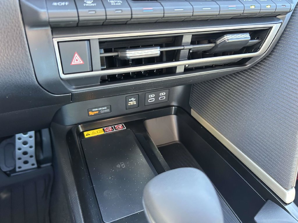 New 2026 Toyota Camry SE FWD image 23