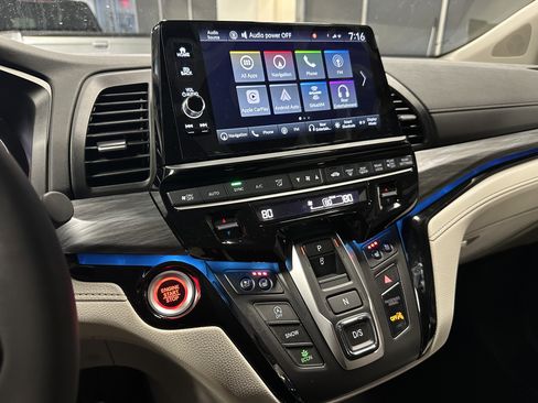 New 2026 Honda Odyssey Elite image 11