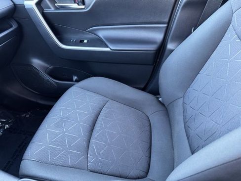 Certified 2021 Toyota RAV4 XLE w/ Convenience Package image 23