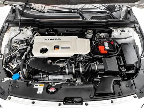 Used 2019 Honda Accord Touring image 45