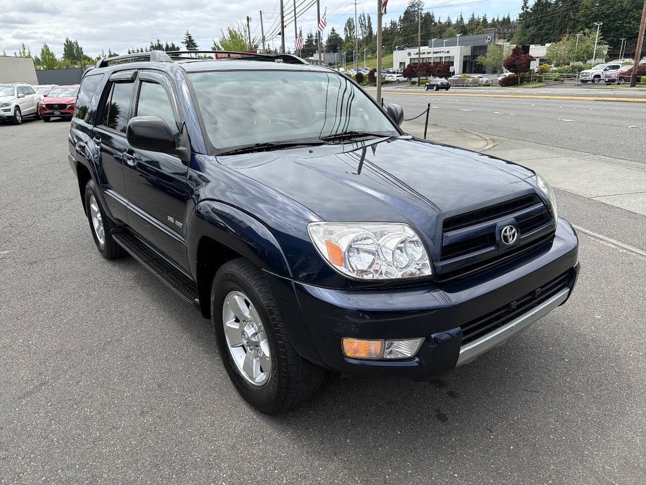 Used 2004 Toyota 4Runner SR5 w/ Preferred Accessory Pkg AWD/4WD image 10