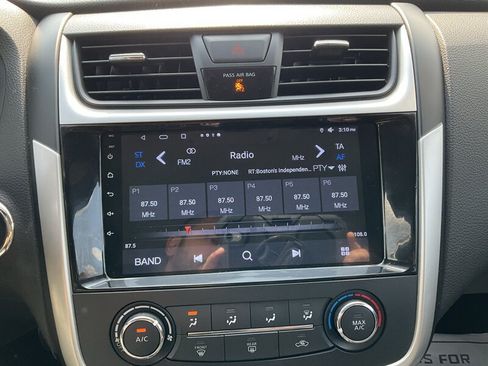 Used 2016 Nissan Altima 2.5 S w/ Power Driver Seat Package FWD image 18