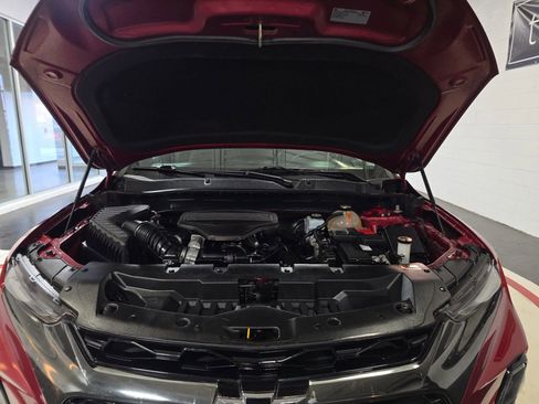 Used 2019 Chevrolet Blazer RS w/ Sun and Wheels Package image 11