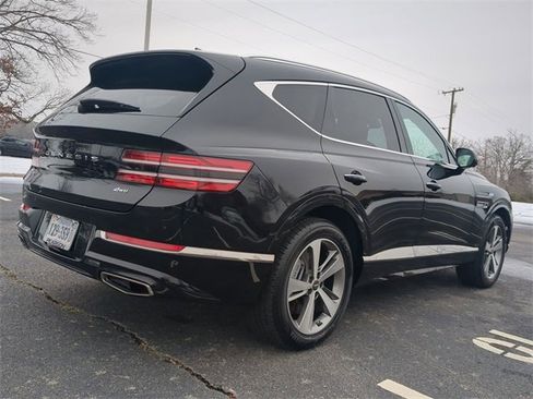 Used 2023 Genesis GV80 2.5T w/ Prestige 20" Package image 4