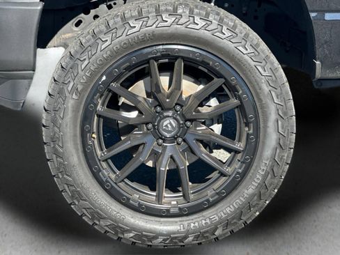Used 2021 Ford F150 Lariat AWD/4WD image 23