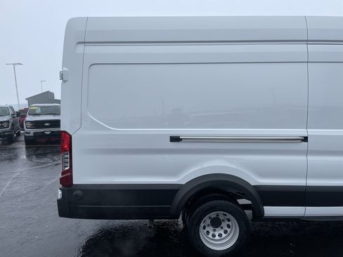New 2026 Ford Transit 350 148 High Roof DRW AWD w/ Load Area Protection Package image 38