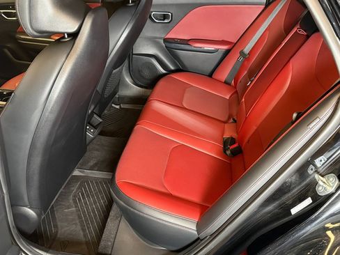 Used 2025 Kia K4 GT-Line w/ GT-Line Premium Package image 21