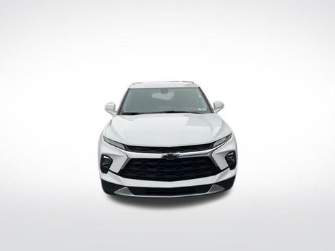 Certified 2023 Chevrolet Blazer LT image 2