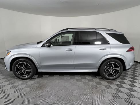 New 2026 Mercedes-Benz GLE 450 4MATIC image 9