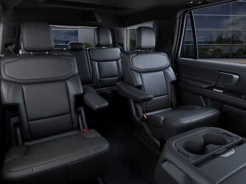 New 2027 Ford Expedition Platinum w/ Stealth Performance Package AWD/4WD image 11
