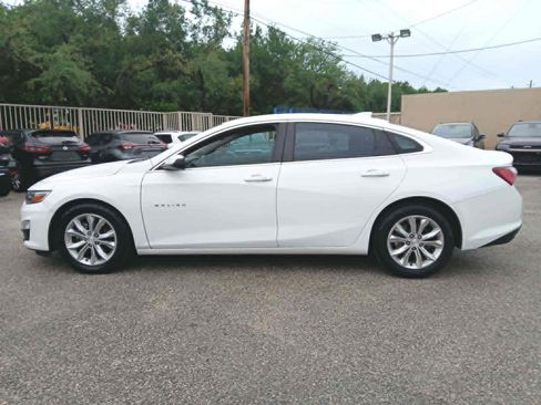 Used 2022 Chevrolet Malibu LT FWD image 8